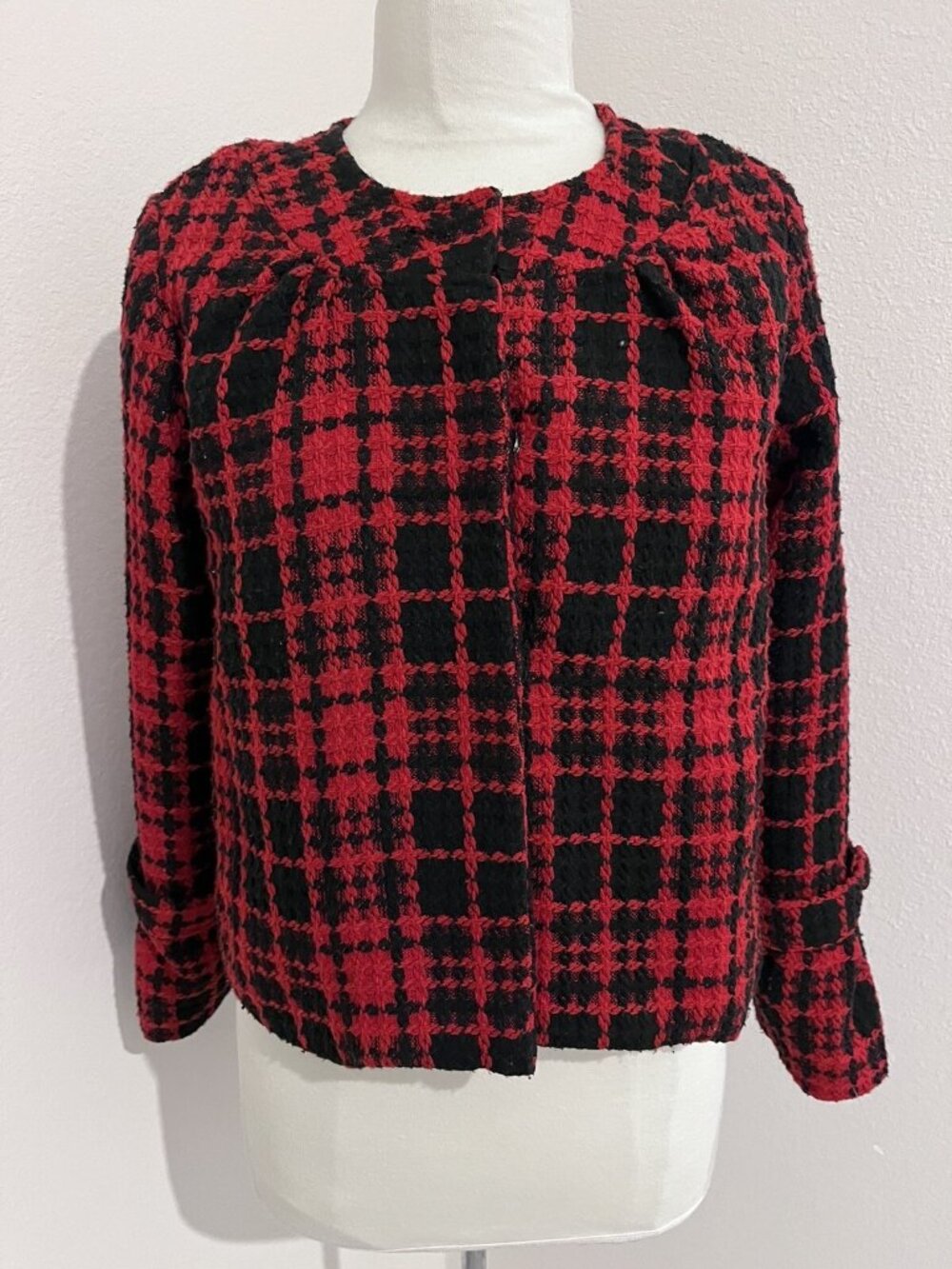 Oleg Cassini Vintage Plaid Wool Blend Lady Jacket Size M Jackie O Style Red Blk - Picture 2 of 14